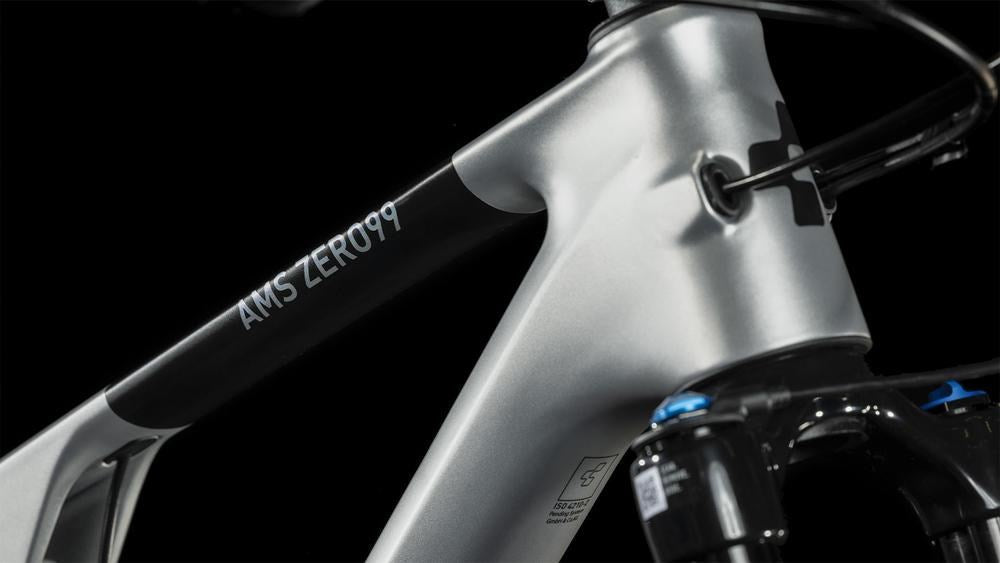 Cube AMS Zero99 C68XRace silver n black