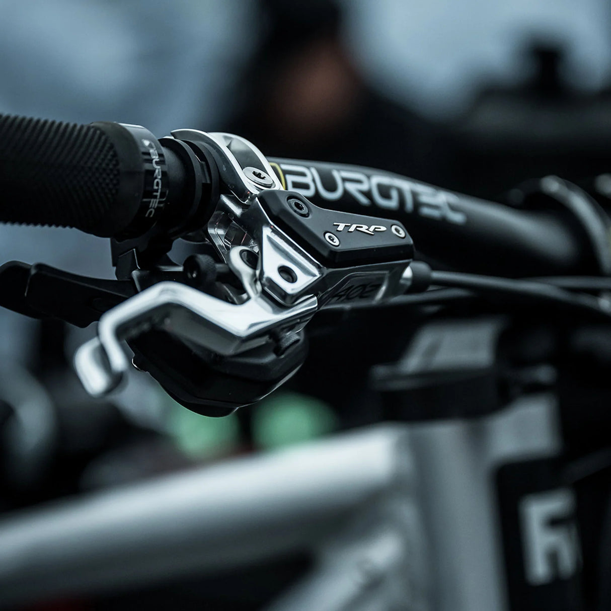 TRP DH-R EVO Pro Limited Edition Brakeset