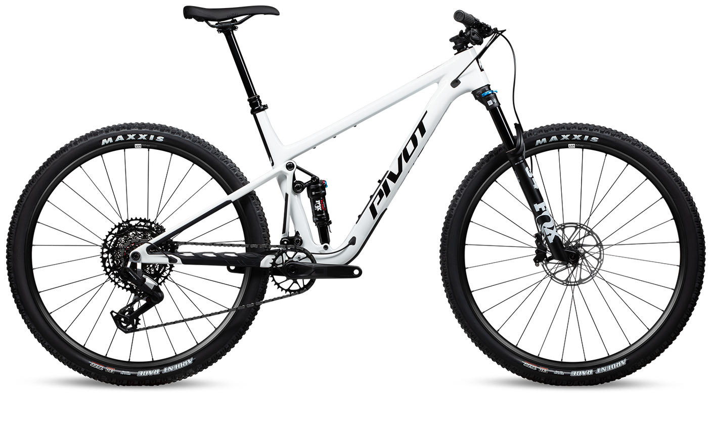 MACH 4 SL (2026) - Pivot Cycles NZ
