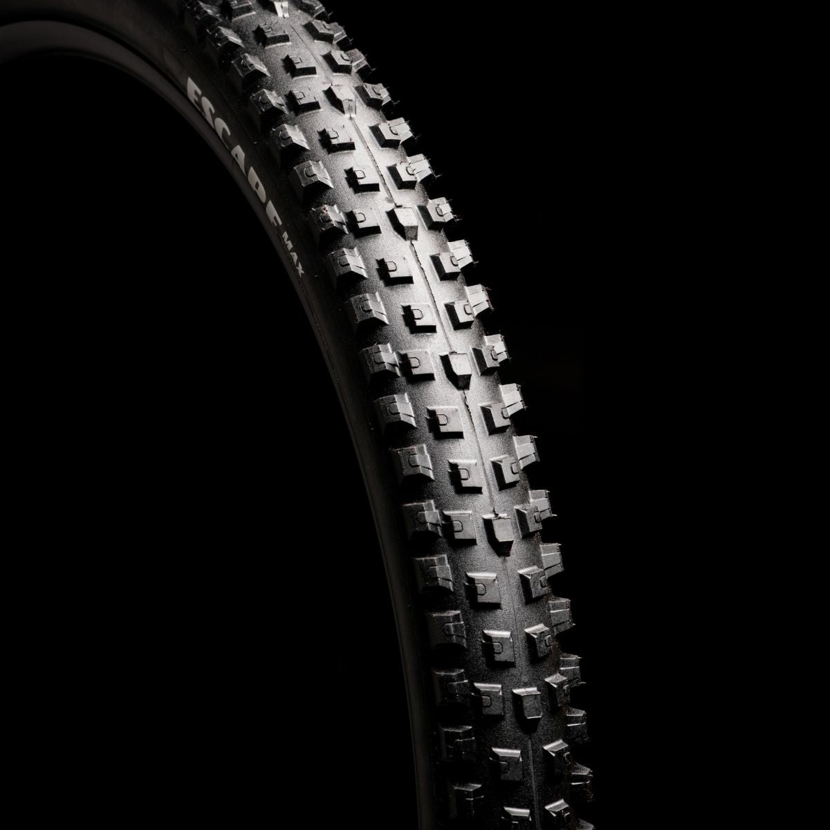 GOODYEAR MTB TYRE - ESCAPE MAX TRAIL LITE GRIP3 - 29 x 2.4"