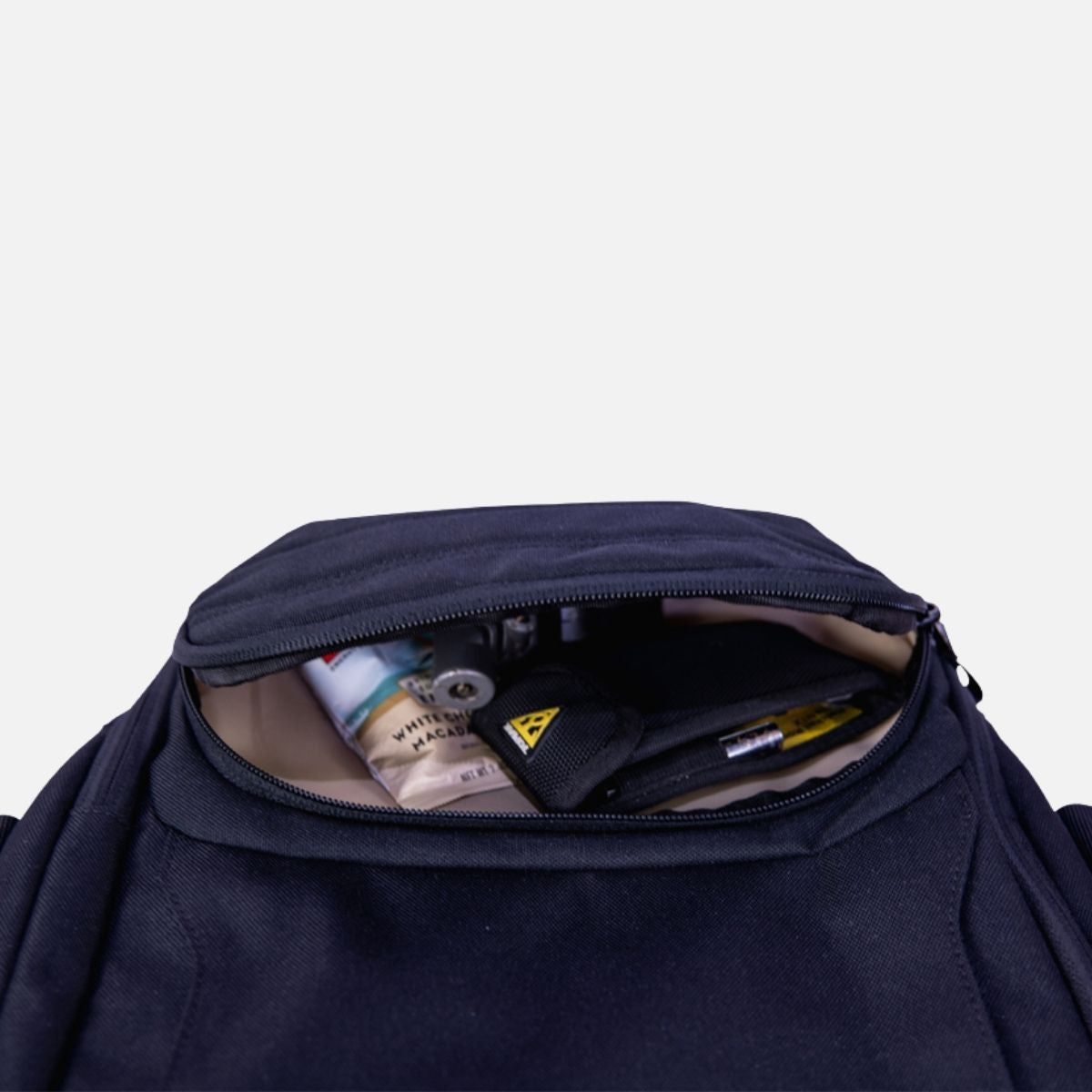 ALBEK - SKYTRAIL DUFFEL BAG - COVERT BLACK