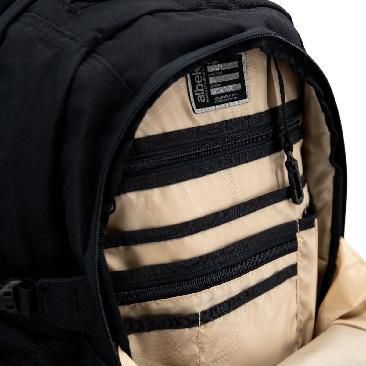 ALBEK - DUDLEY BACKPACK - COVERT BLACK