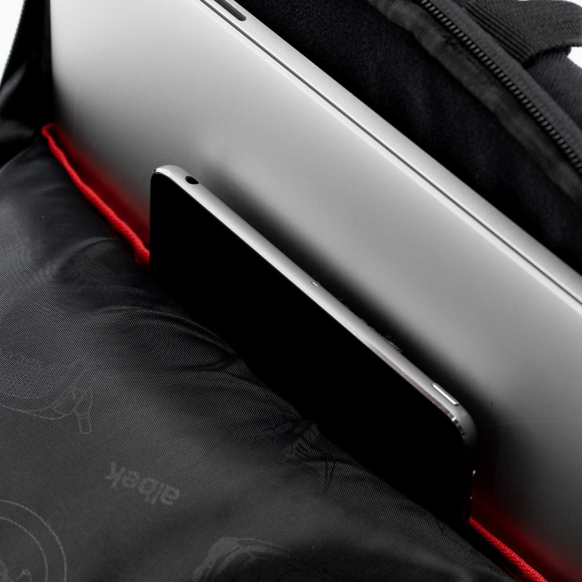 ALBEK - DUDLEY BACKPACK - COVERT BLACK