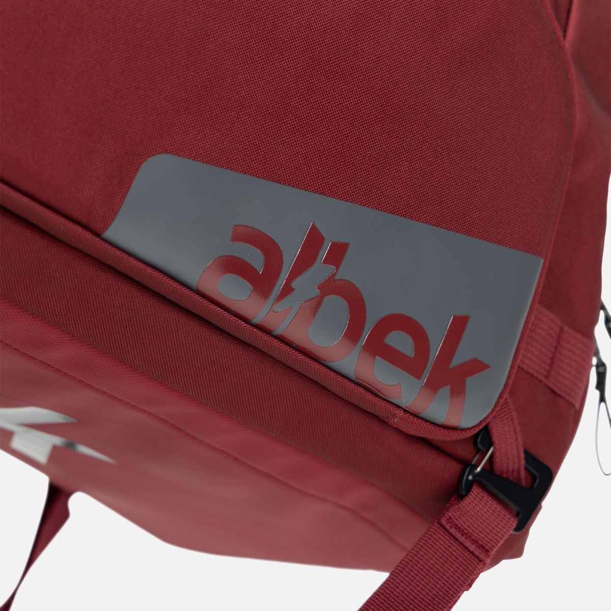 ALBEK - SKYTRAIL DUFFEL BAG - BURGUNDY