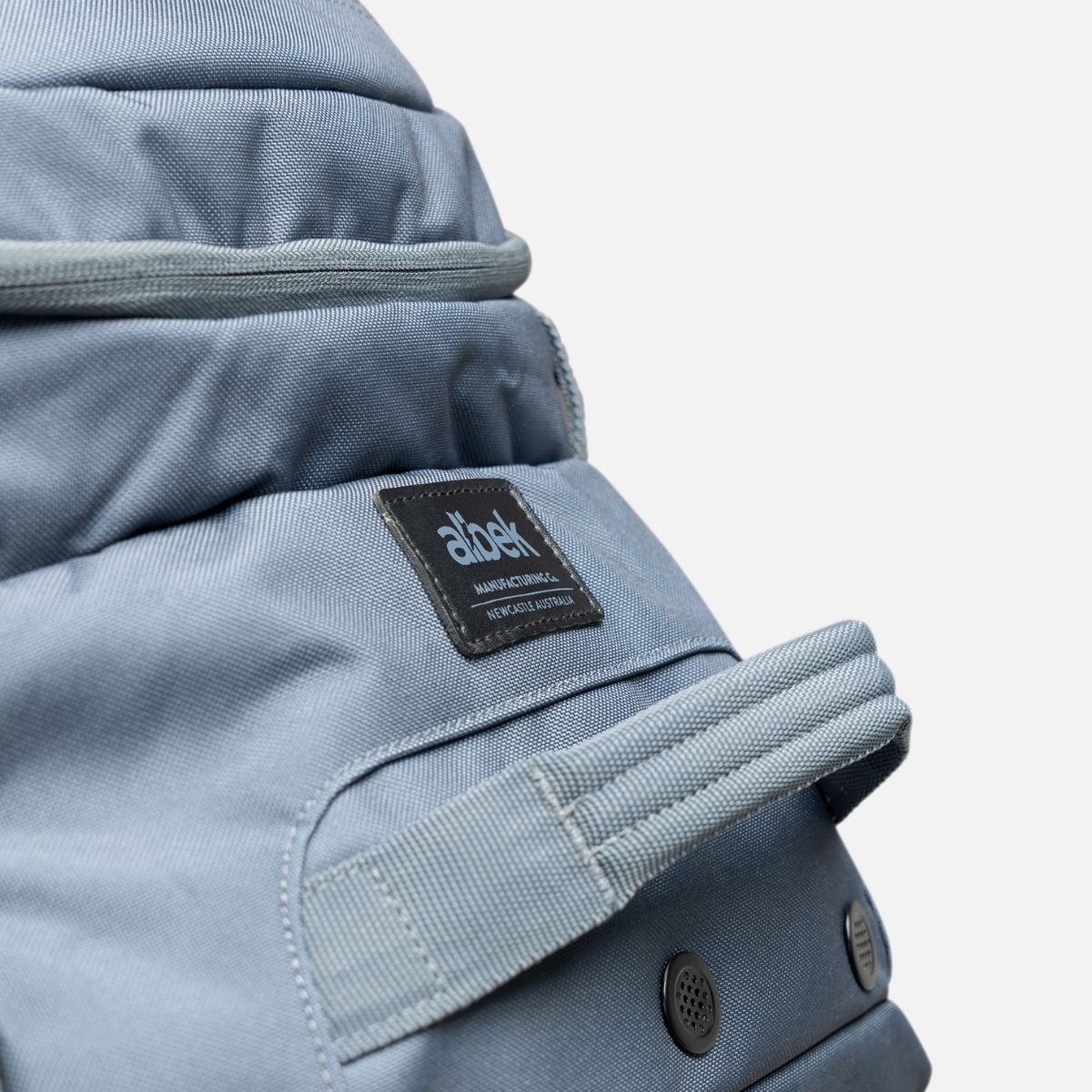 ALBEK - SKYTRAIL DUFFEL BAG - STEEL GREY
