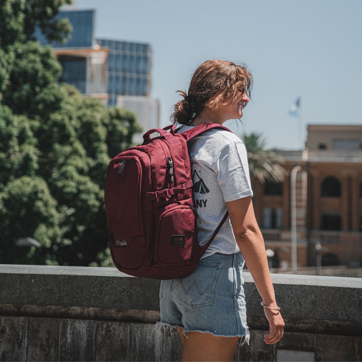 ALBEK - DUDLEY BACKPACK - BURGUNDY