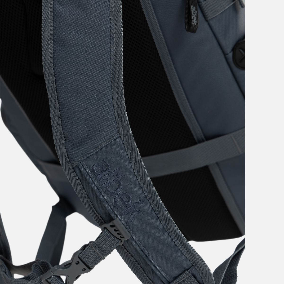 ALBEK - DUDLEY BACKPACK - STEEL GREY