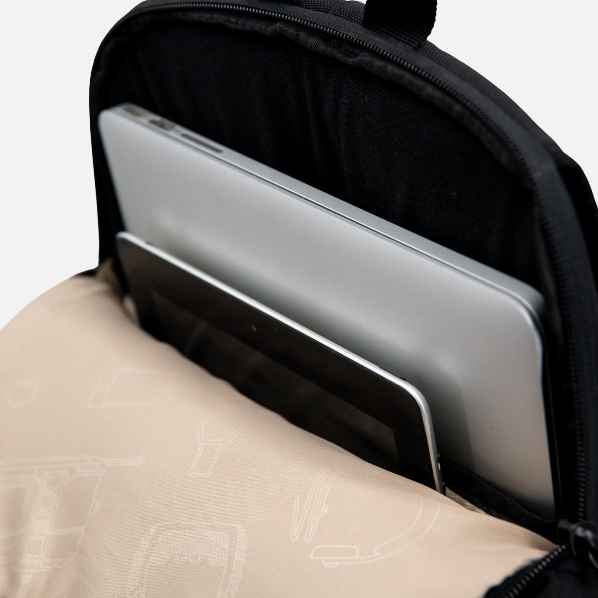 ALBEK - WHITEBRIDGE BACKPACK - COVERT BLACK