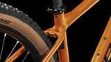 Attention fireorange n black