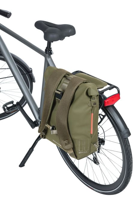 Basil Soho Backpack w Led Light Moss Green 17L