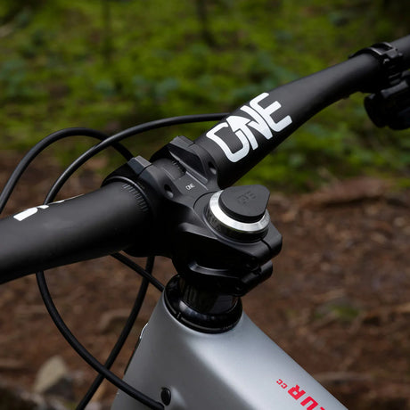 OneUp V2 Carbon Handlebar