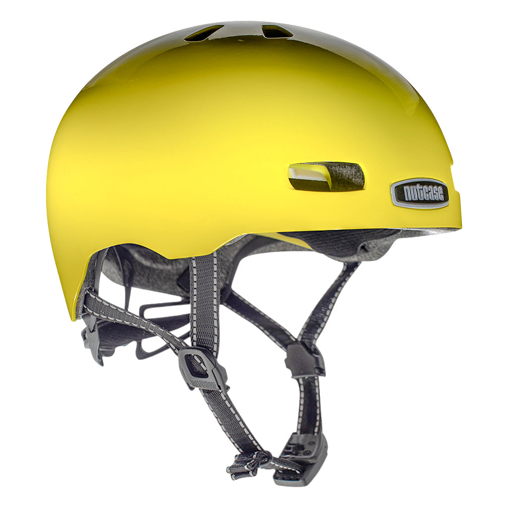 Nutcase cream online helmet