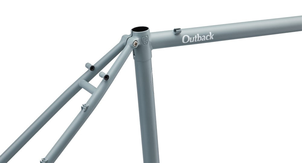 frame-outback-2023-granite-and-snow-ST